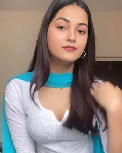 Aarti Tiwari