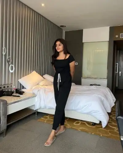 Juhi Kapoor